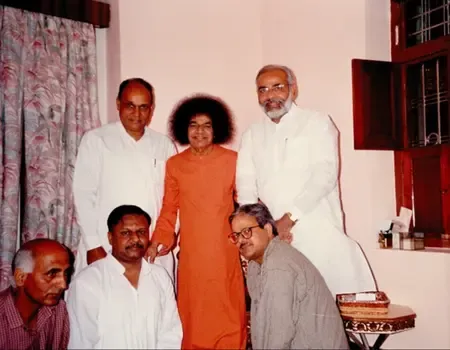 How Has Sathya Sai Baba’s Message of Service Shaped PM Modi’s Leadership?