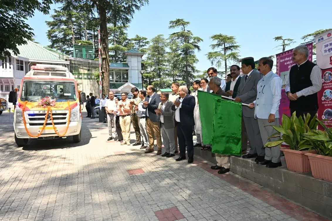 HP CM Office flags off ALS Ambulance from Shimla for public service