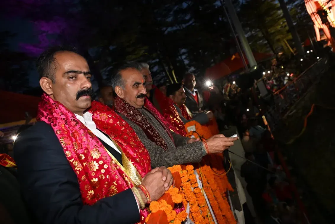 HP CM's Office Marks Dussehra with Effigy Burning at Jakhu Temple