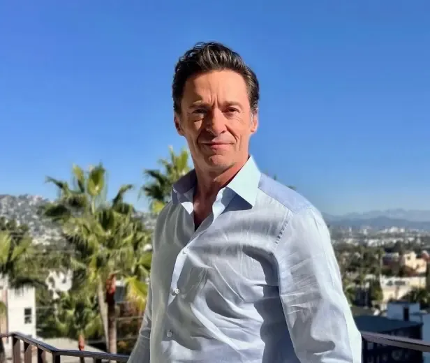 What Did Hugh Jackman Experience on Stage After Drinking Too Much Water?