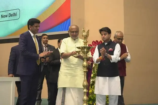 क्या हम टेलीग्राफ से डिजिटल युग तक भारत की यात्रा का जश्न मना रहे हैं?: सीपी राधाकृष्णन