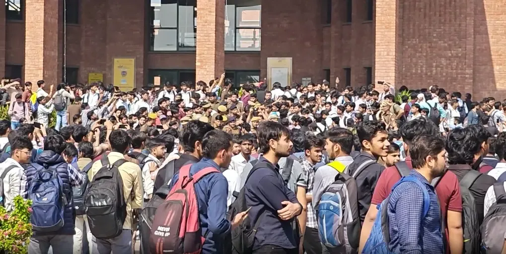 Students Mobilize for Justice After Kanpur BCA Student's Fatal JCB Incident