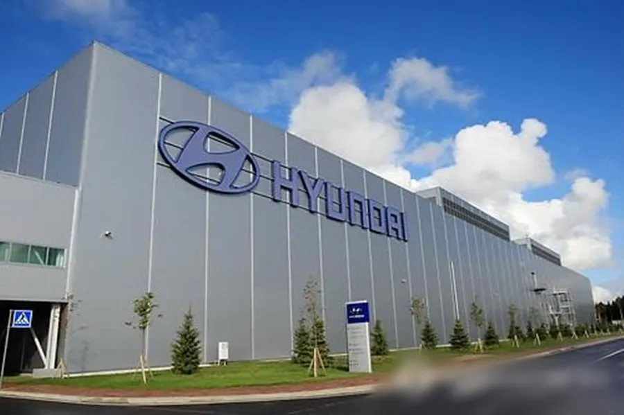 Has Hyundai Motor Begun Mass Production of AI Chips for Autonomous Robots?