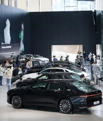 Hyundai Motor August sales drop 14% on strikes; Renault Korea plunges 34%
