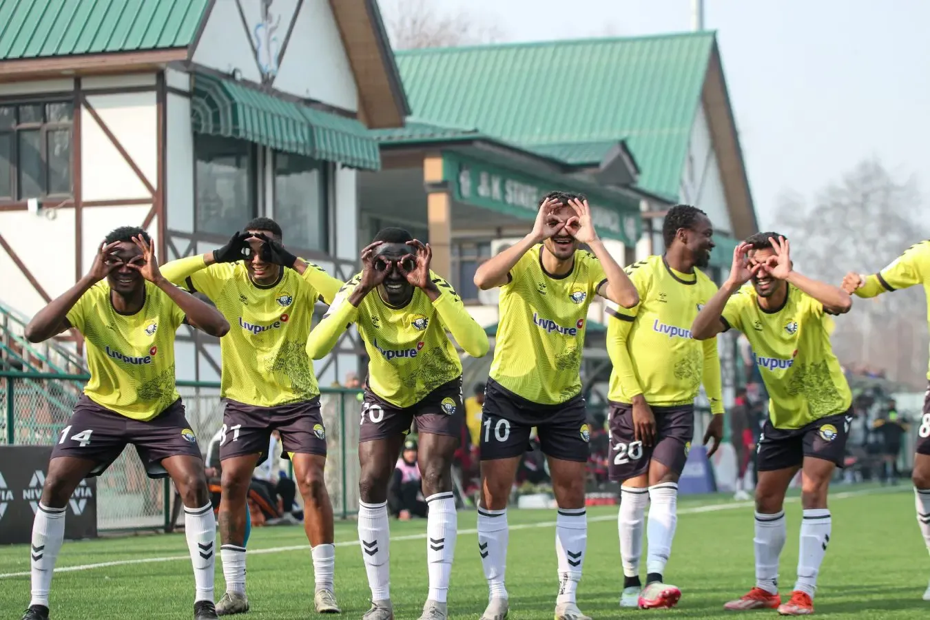 I-League 2024-25: Paulo Cezar's Double Secures Victory for Real Kashmir Over SC Bengaluru