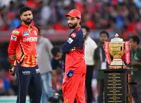 Gavaskar backs Punjab Kings and RCB as IPL 2026 finalists after MI exit