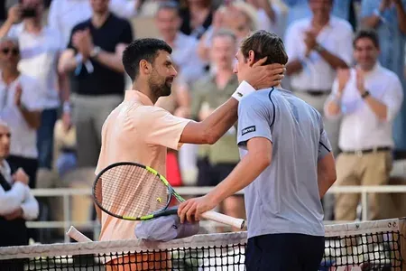 Djokovic slams Roland Garros crowd after second-round win over Royer