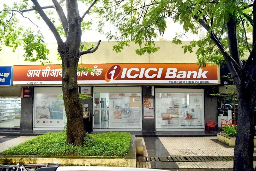 ICICI Bank Reports 9%25 Increase in Q4 Net Profit to Rs 14,755 Crore; NII Grows by 8%25