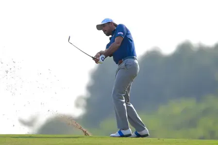 Bhullar Shoots Bogey-Free 67 at Singapore Open; Kapur's Ace Steals Show