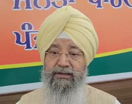 इकबाल सिंह लालपुरा ने पंजाब सरकार पर लगाया सिख धर्म की मर्यादा के उल्लंघन का आरोप