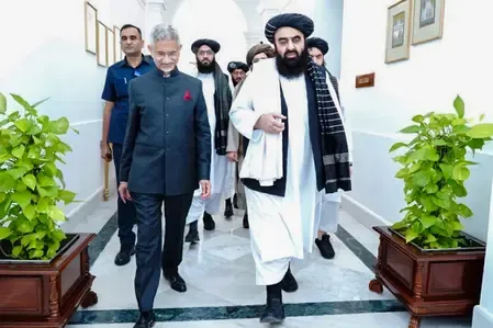Why Did Amir Khan Muttaqi Exclude Women Journalists from His Press Meet?
