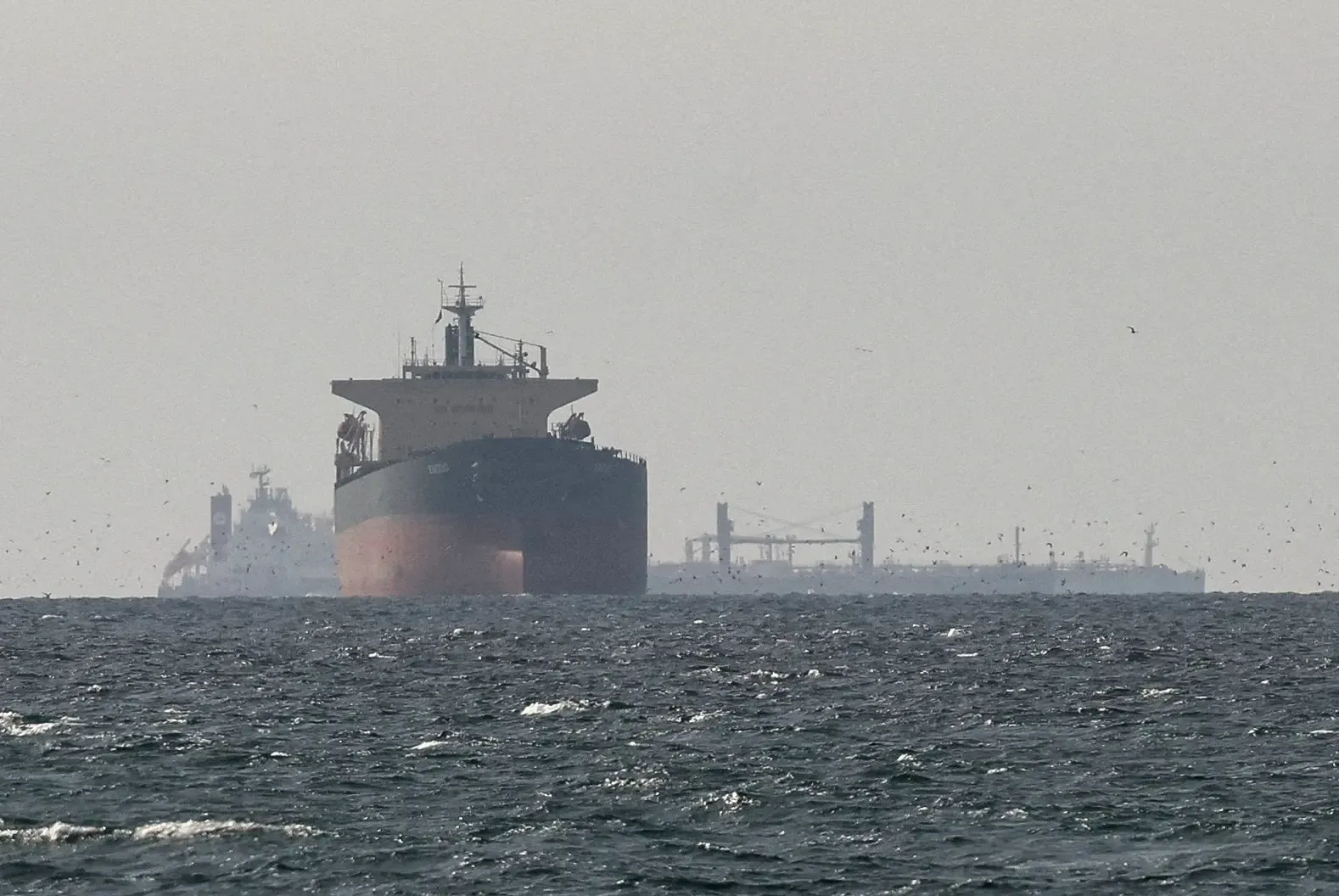 India's Steady Maritime Movement Through the Hormuz Strait Amid Global Tensions