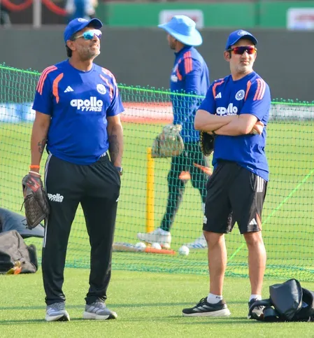 Batting coach Kotak backs Rohit's form, rubbishes Kohli-Gambhir rift talk