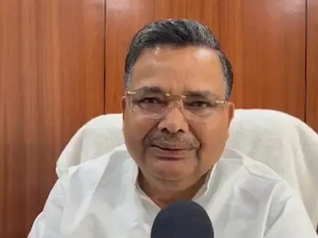 INDIA Bloc keeps making ‘baseless’, ‘nonsensical’ remarks: BJP on presenting Bhagavad Gita to Putin   