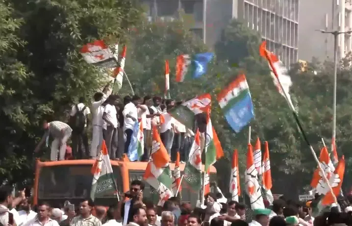 INDIA bloc marches on Supreme Court, demands CEC Gyanesh Kumar's resignation