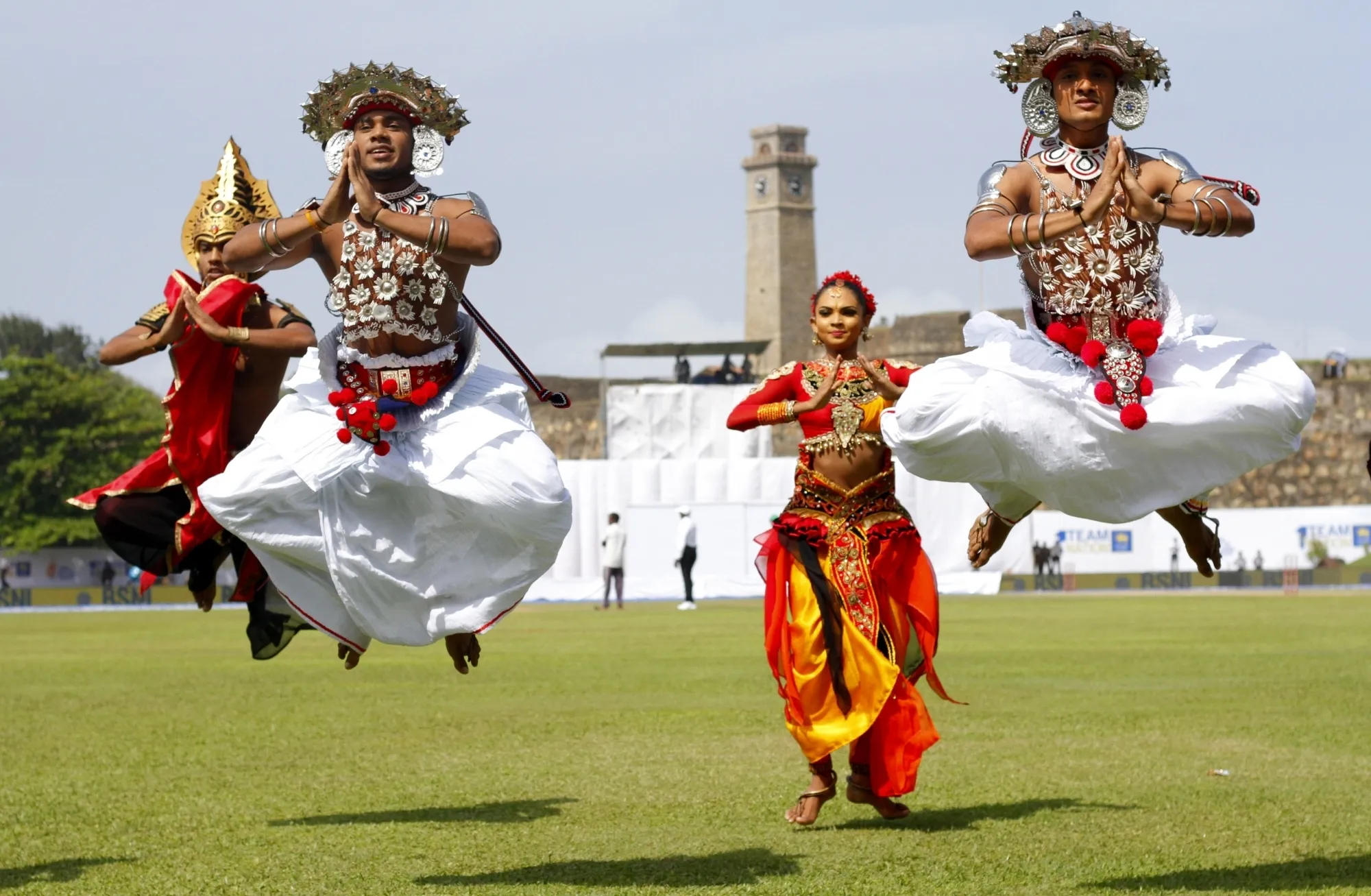 India Surpasses All Nations to Become Sri Lanka’s Top Tourist Source: Insights from Recent Report