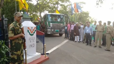 Bangladesh's Supply Chain: India's Role Becomes Essential Amidst Disruptions