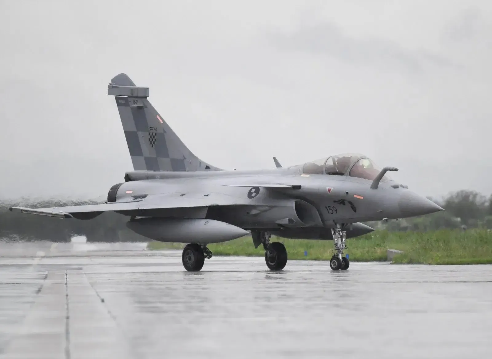 Will India and France Finalize the Rafale Fighter Jets Deal Tomorrow?