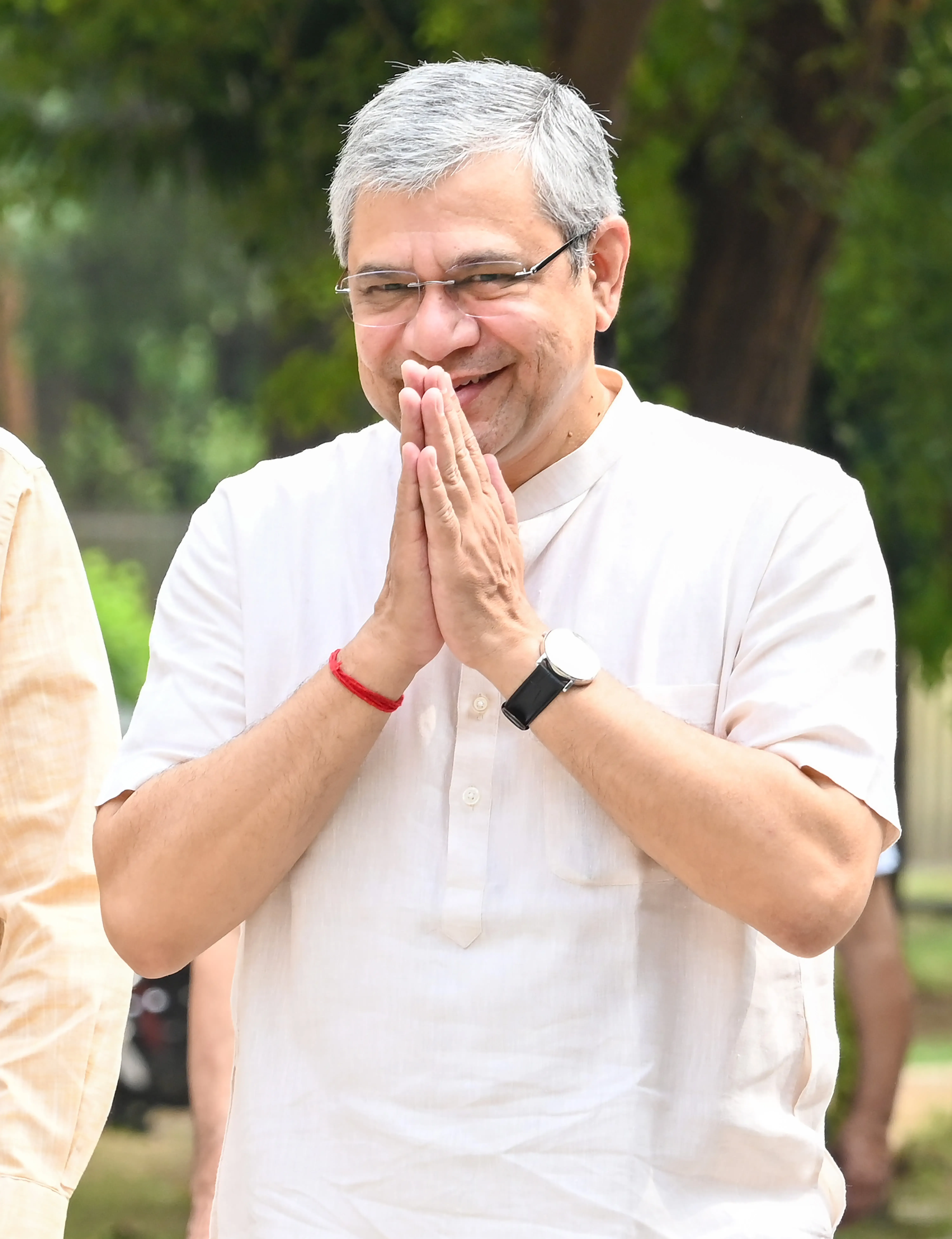 What Does the 249 Applications for Electronics Component Scheme Mean for India?