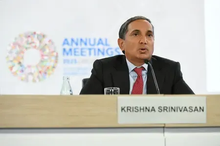 India's Economic Outlook: Growth Strong but Energy Risks Persist
