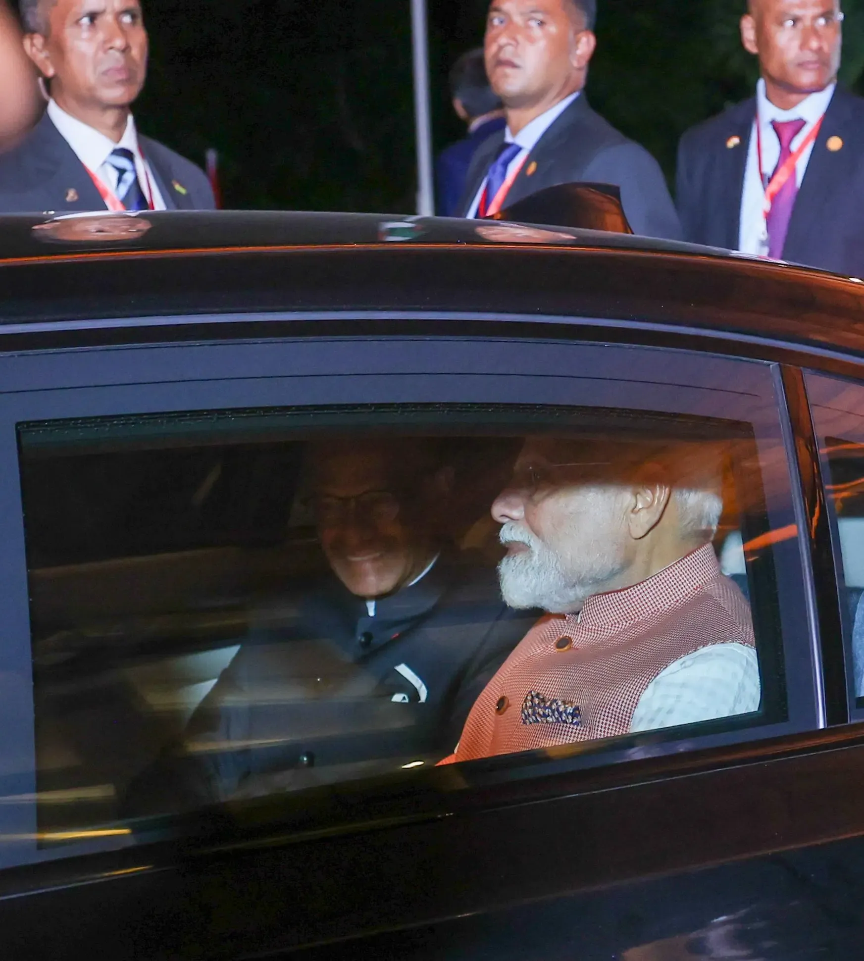 Showcasing India-Mauritius Friendship: PM Modi Meets Ramgoolam