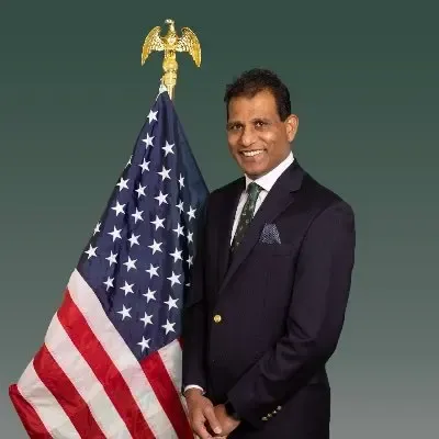 How are Indian American leaders advocating for deeper political engagement?