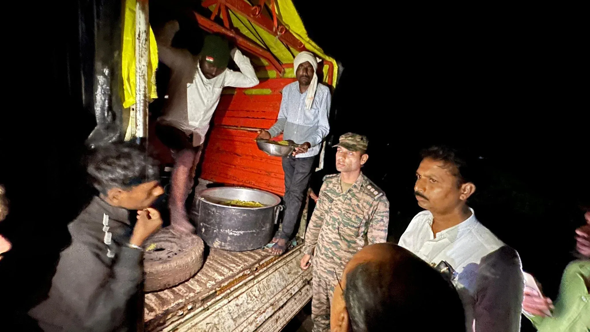 How is the Indian Army Assisting in Rescue Efforts in Flood-Hit Villages of Maharashtra?