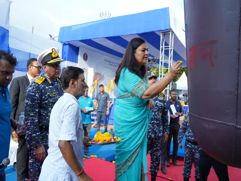 What is the Indian Navy's New Diving Support Craft Launched in Kolkata?