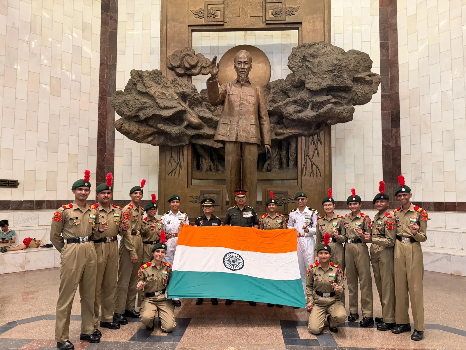 Indian NCC delegation visits Ho Chi Minh Mausoleum, Presidential Palace in Hanoi