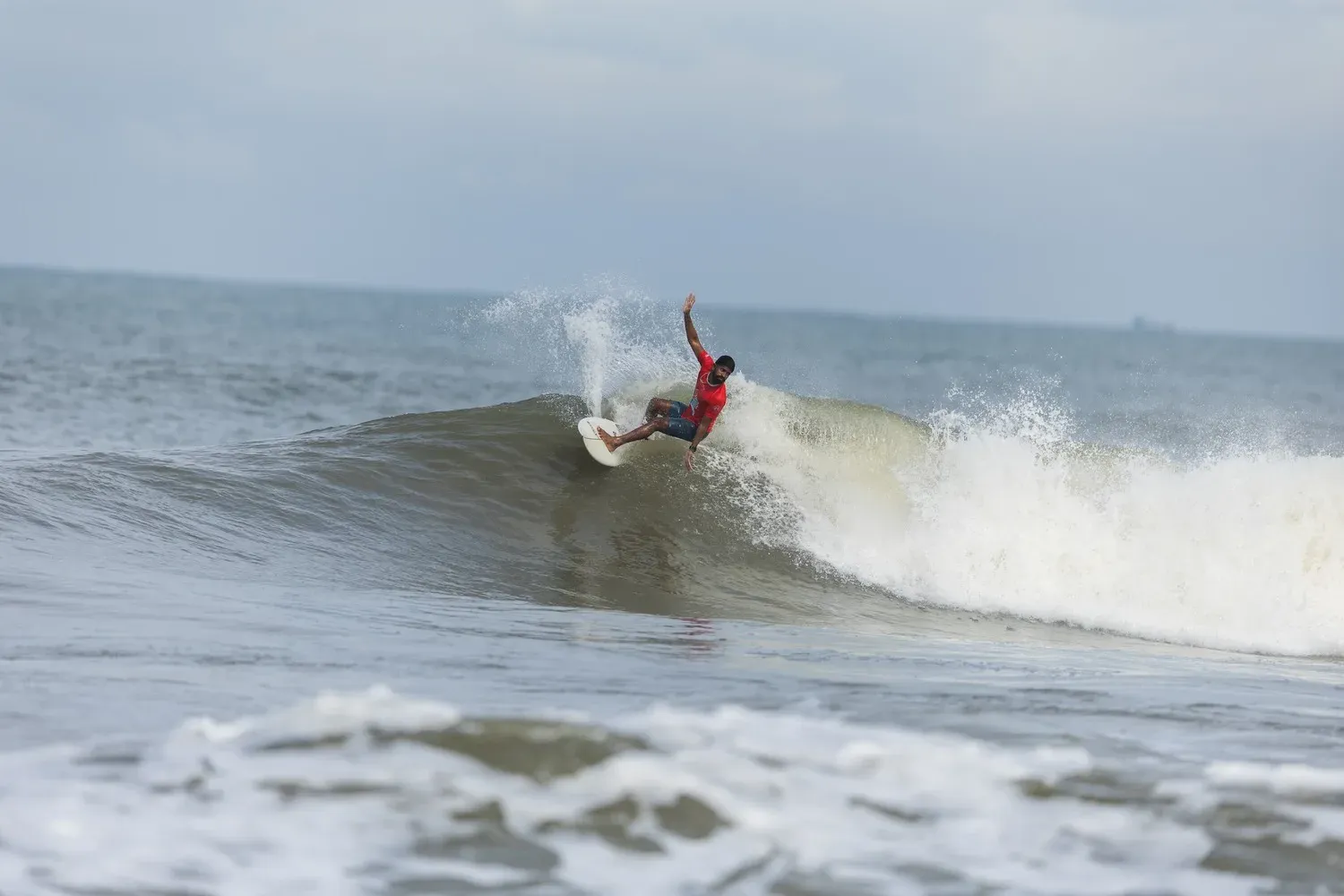 Indian Open of Surfing 2025: Kamali Moorthy leads strong Day 1 at Mangaluru