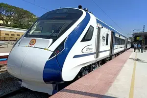 How is Indian Railways Enhancing Passenger Experience with Regional Cuisines on Vande Bharat Trains?