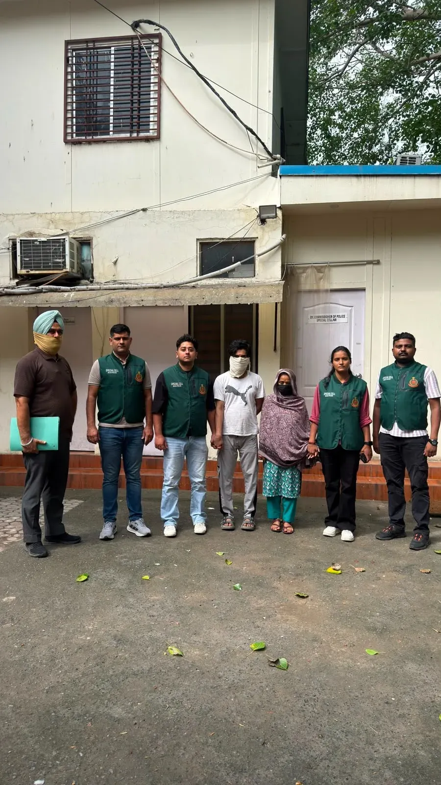 Delhi Police bust Pakistan spy ring using Indian SIMs via Dubai to infiltrate WhatsApp