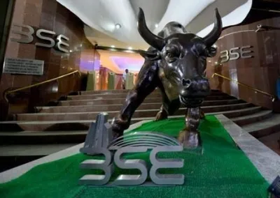 Is the Indian Stock Market on an Upward Trajectory as IT and Auto Stocks Dominate?