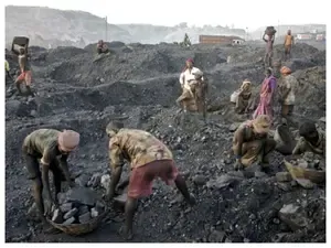 India's Coal Imports Decrease as Local Production Grows