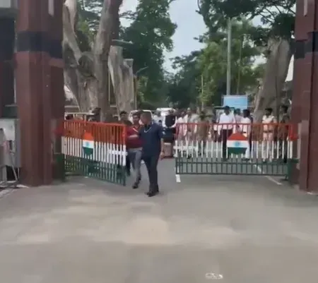 Dinesh Trivedi arrives in Dhaka via Petrapole-Benapole land crossing as new envoy