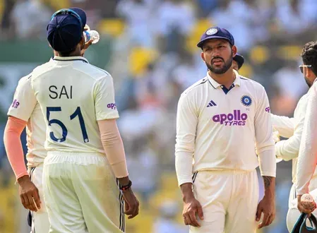 India's No.3 crisis unsolved since Pujara: Gandhi urges longer run for next man