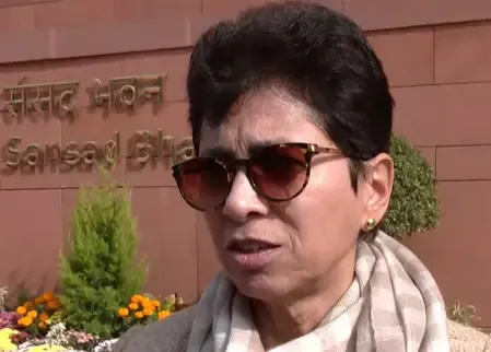 इंडिगो की नेटवर्क गड़बड़ी से देशभर में उड़ानें ठप, विपक्ष ने सरकार को घेरा