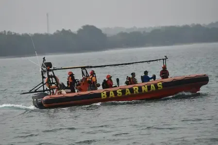 Anak Krakatau missing: Indonesia calls off search for 8, including 5 journalists