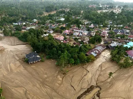 Has Indonesia's flood death toll surpassed 1,000?