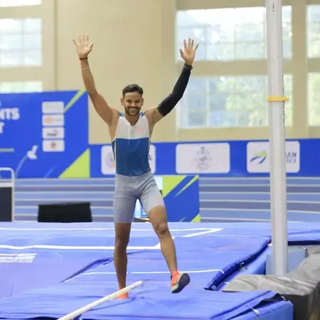 Kuldeep Kumar clears 5.41m to set national pole vault record at Bhubaneswar Indoor Open
