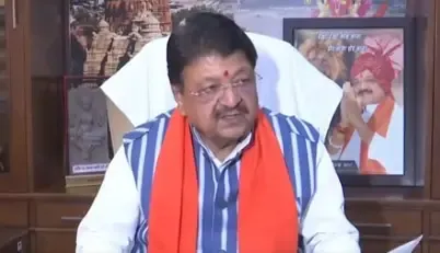 Is the health situation in Indore's Bhagirathpura area improving after the contamination case?