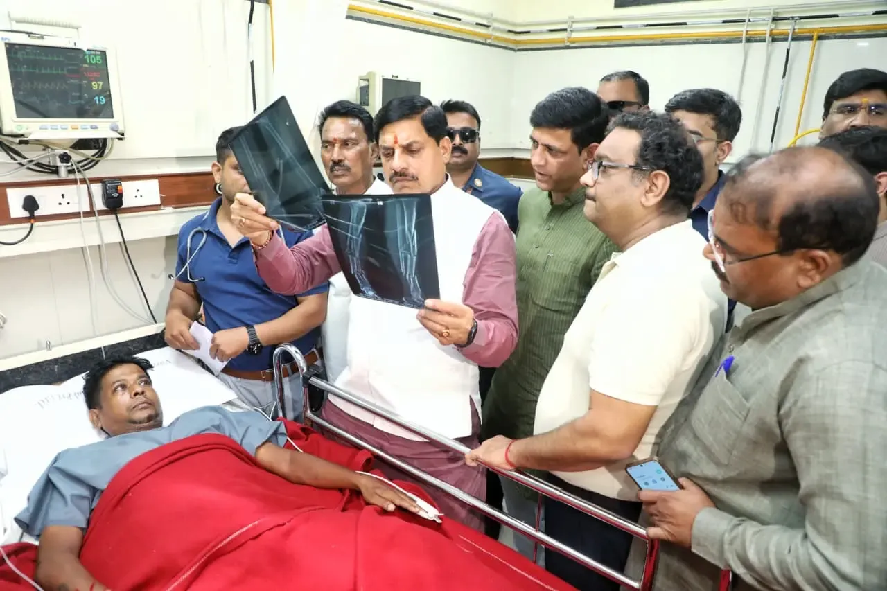 What Actions Did MP CM Mohan Yadav Take After the Indore Truck Accident?