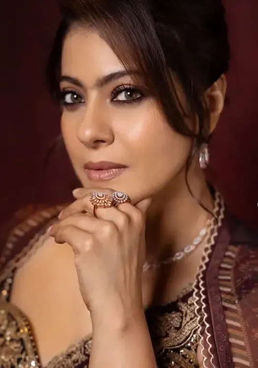 इन्फॉर्मेशन ओवरलोड से जूझ रही है जेनजी — काजोल ने बताई युवाओं की असली चुनौती