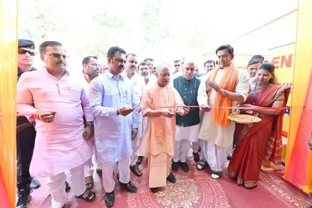 इंफ्रास्ट्रक्चर, कारोबारी सुगमता और सुरक्षा से आया व्यापक निवेश : सीएम योगी
