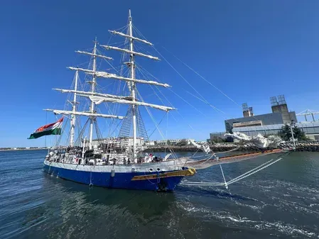 INS Sudarshini sails for Portugal after SAIL 250 US tour under Lokayan 26