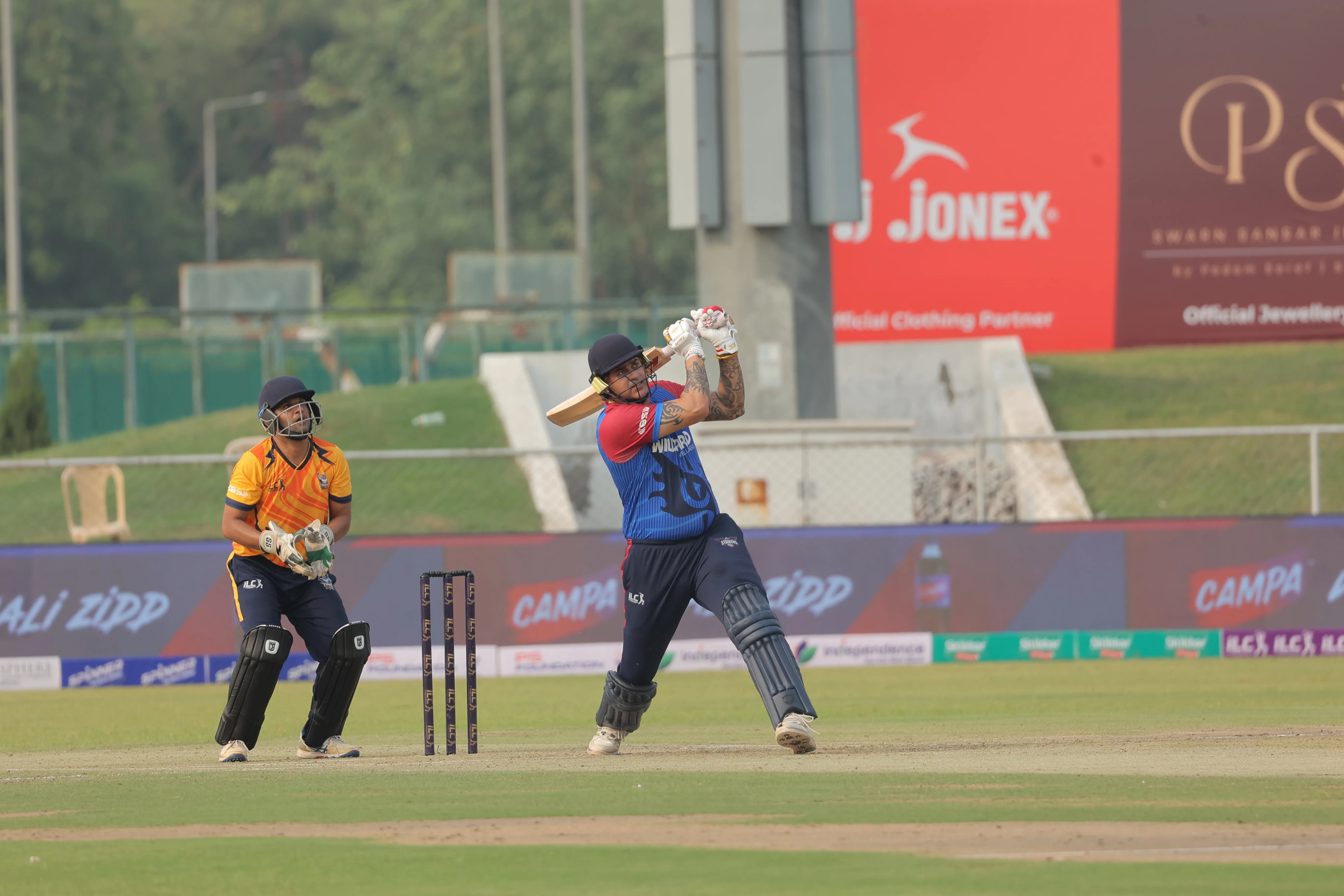 How did American Strikers triumph over Trans Titans by 35 runs in the Intercontinental Legends Championship?