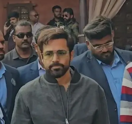 क्या इमरान हाशमी ने इंटरनेशनल काइट फेस्टिवल में अपनी नई सीरीज 'तस्करी' का प्रमोशन किया?