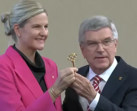 आईओसी की नई अध्यक्ष क्रिस्टी कोवेंट्री चीन की फिर से यात्रा के लिए उत्सुक