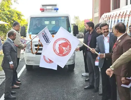 क्या आईओसीएल ने श्री माता वैष्णो देवी श्राइन बोर्ड को अत्याधुनिक एम्बुलेंस और मेडिकल उपकरण दिए?