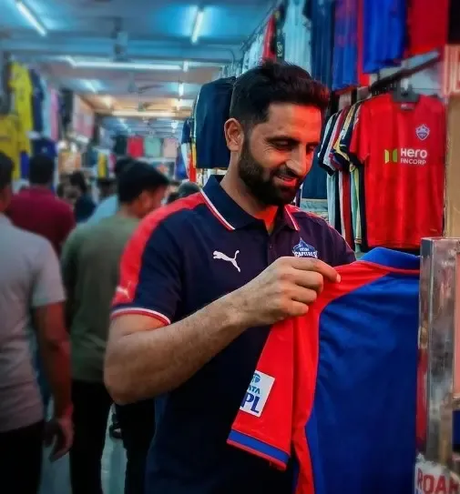 क्या आईपीएल 2026 नीलामी में आकिब नबी डार बन गए कश्मीर के सबसे महंगे खिलाड़ी?